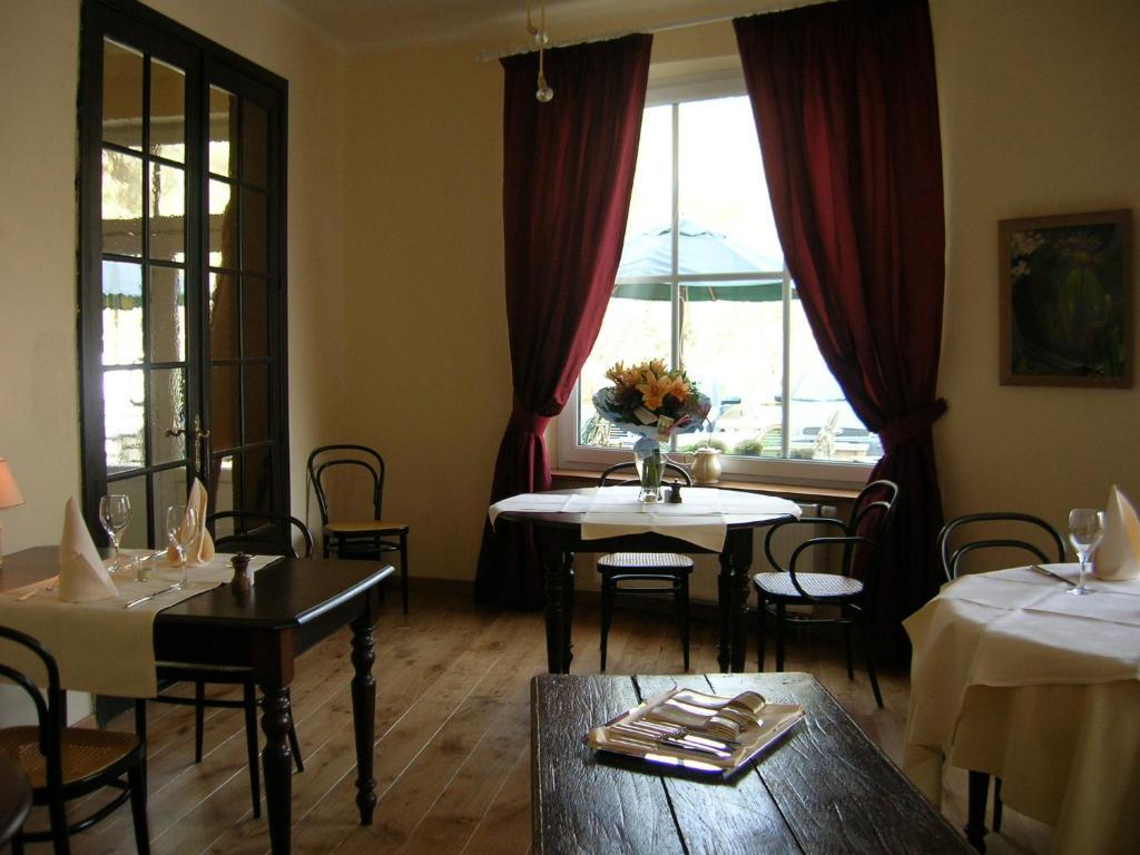 Hotel Beau Rivage And Restaurant Koulic La Roche-en-Ardenne Room photo